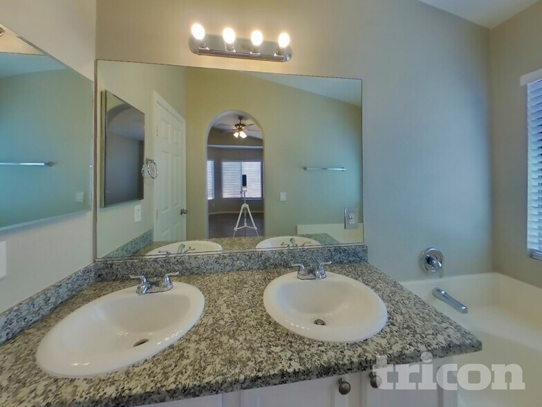 Building Photo - 6534 Coldwater Bay Dr
