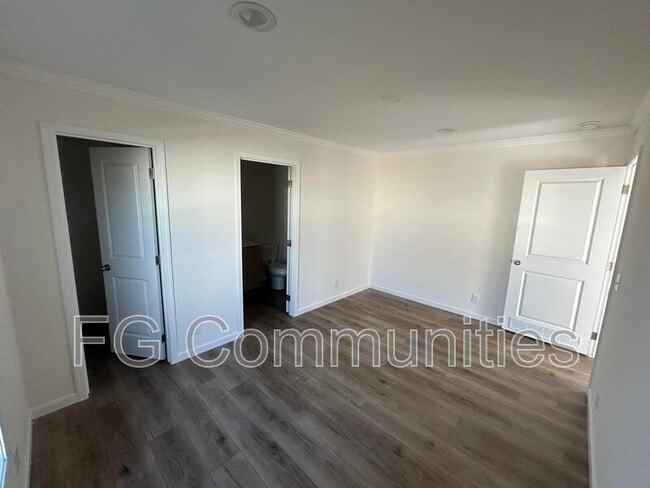 Building Photo - 105 Paynes Dairy Rd