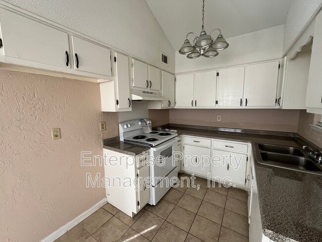 Building Photo - 5312 Plover Dr