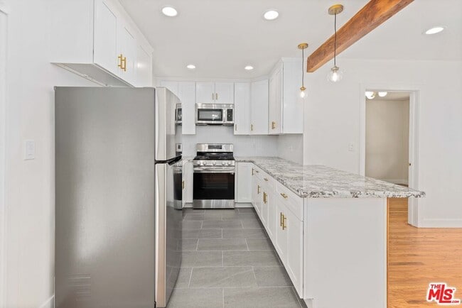 Building Photo - 1942 Chickasaw Ave