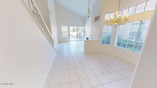 Building Photo - 4862 Martona Dr