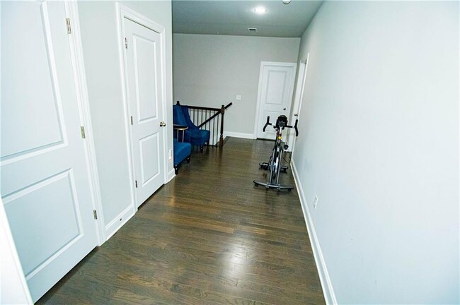 Building Photo - 1130 Provence Ln