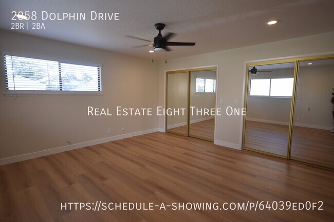 Building Photo - 2058 Dolphin Dr