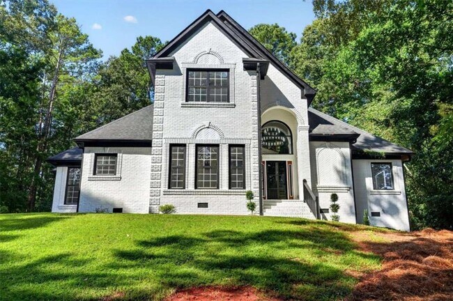Building Photo - 141 Amicalola Way