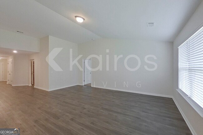 Building Photo - 103 St Phillip Wy