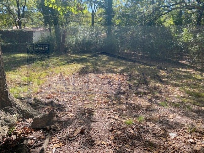 Building Photo - NLR 2 Bedroom Home