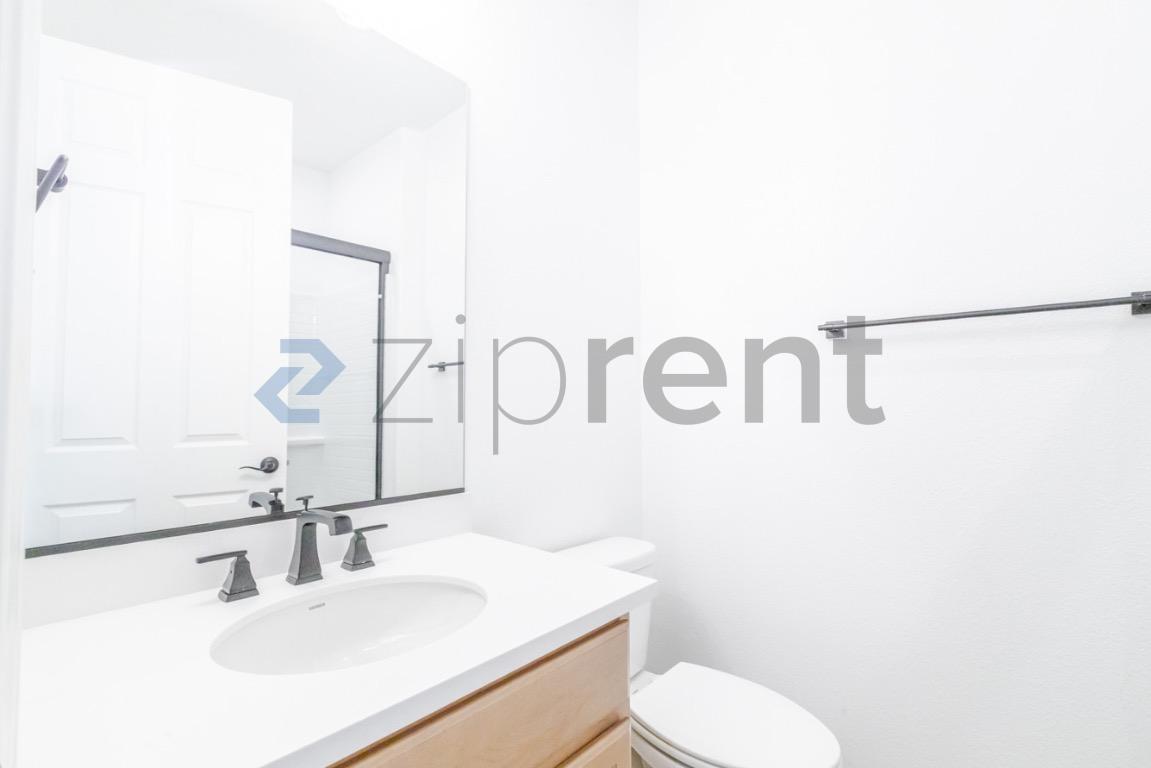 Building Photo - 4013 Trento Wy