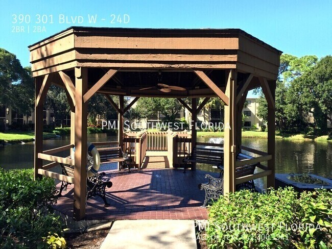 Building Photo - 390-301 301 Blvd W