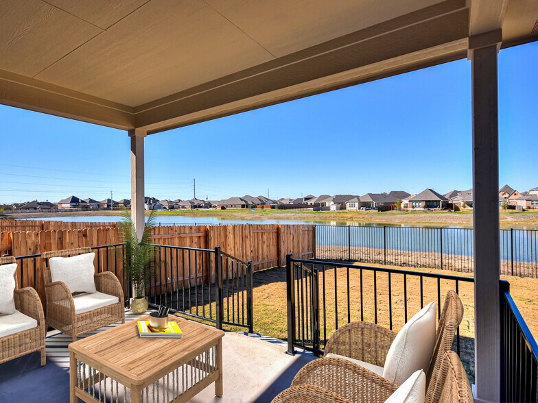 Building Photo - 13602 Rosebud Isle Dr