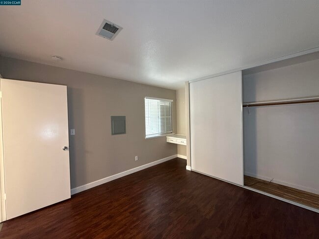 Building Photo - 5303 Grasswood Cir