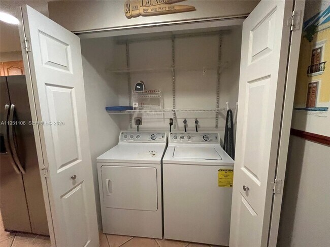 Building Photo - 9702 Costa Del Sol Blvd