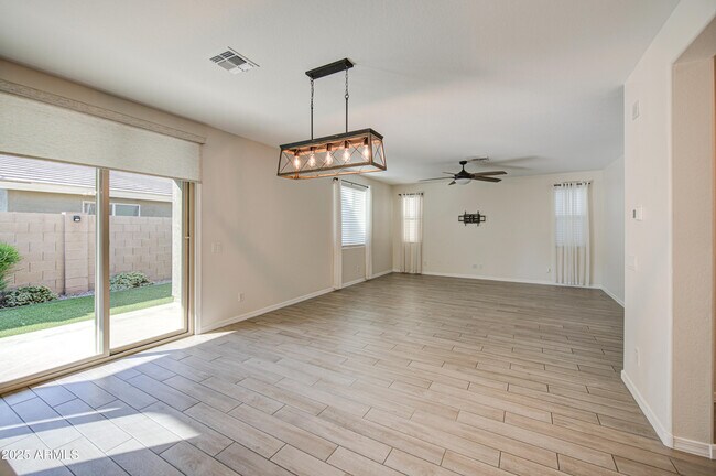 Building Photo - 9856 E Palladium Dr