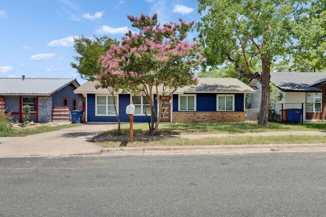 Building Photo - 7107 Cherry Meadow Dr