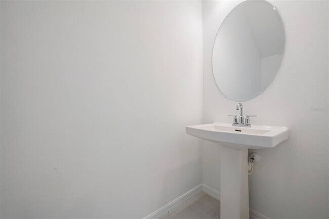 Building Photo - 2419 Paravane Wy