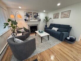 Building Photo - 200 Blodgett Roy Dr