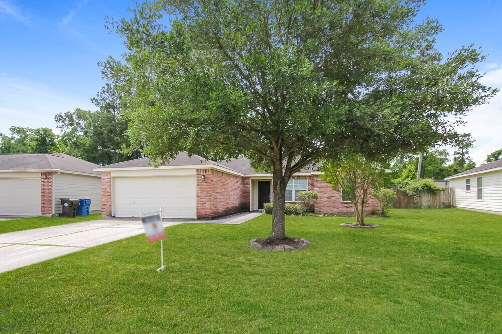 Building Photo - 29114 Red River Loop