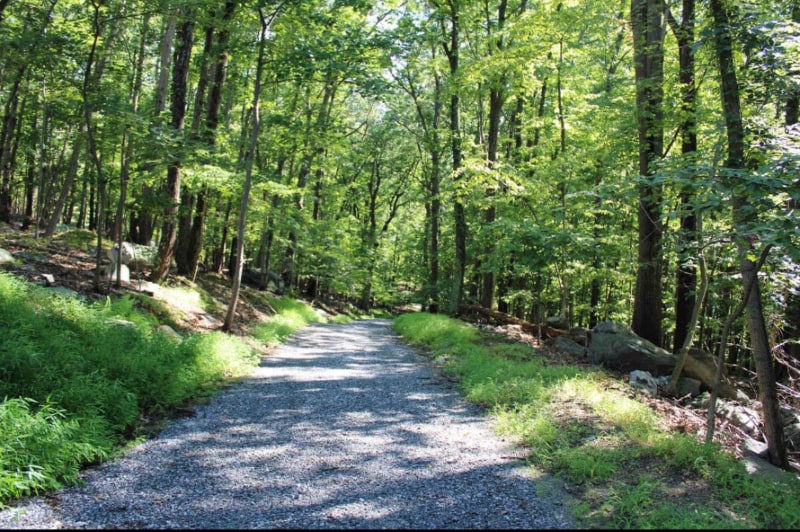 Building Photo - 86 Valley View Rd