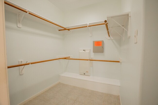 Building Photo - 4823 Zachary Ln