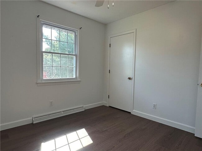 Building Photo - 11 Pocono Rd