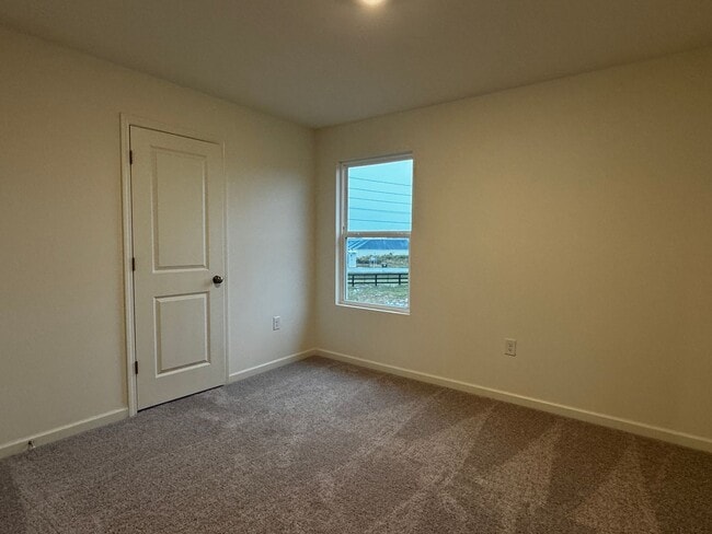 Building Photo - Single Family Home-249 Isabella Way