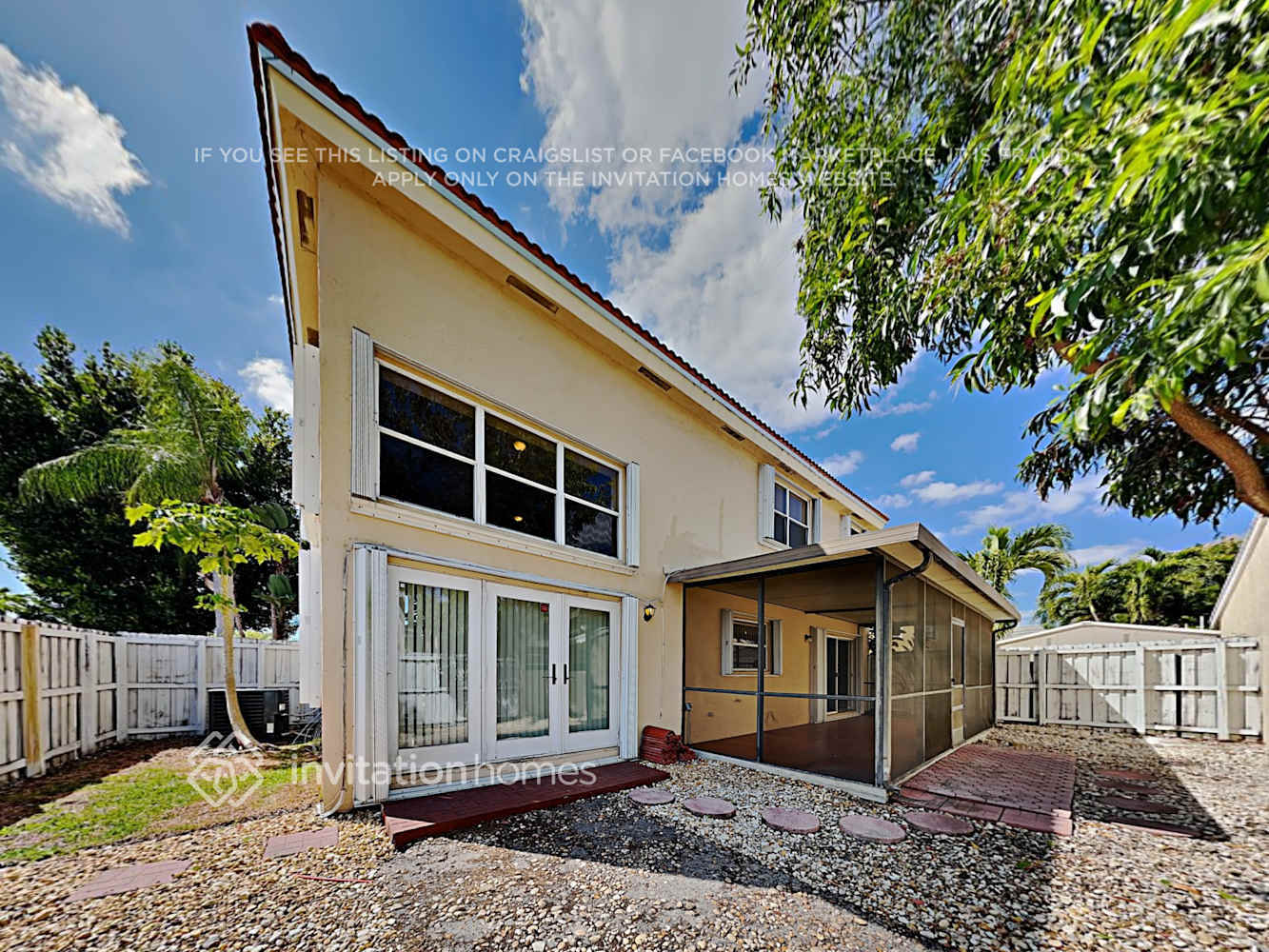 Building Photo - 14001 Richwood Pl