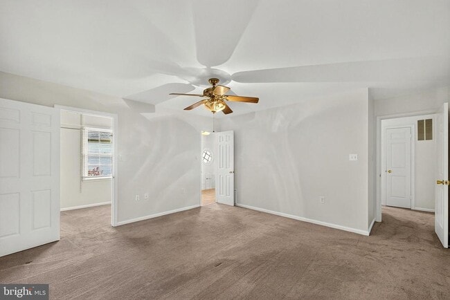 Building Photo - 14560 Creek Branch Ct