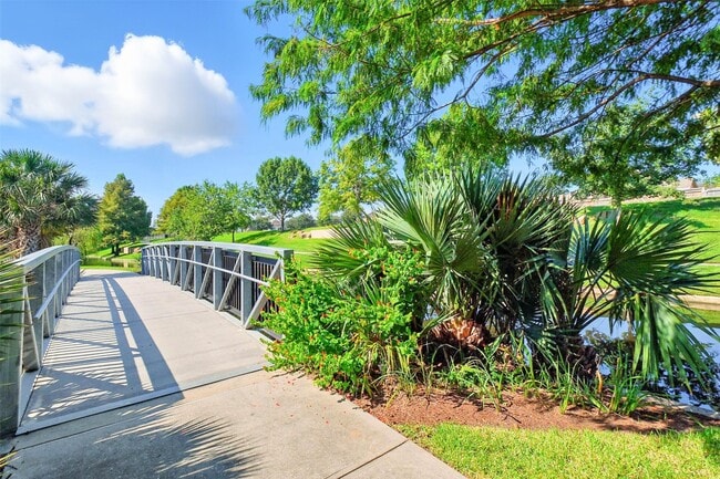 Building Photo - 10222 Thornmont Ln