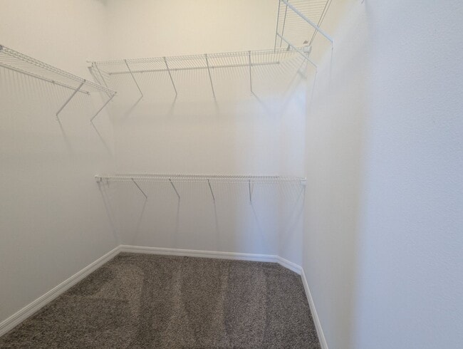 Building Photo - Now Available - Non Conforming 3 Bedroom, ...