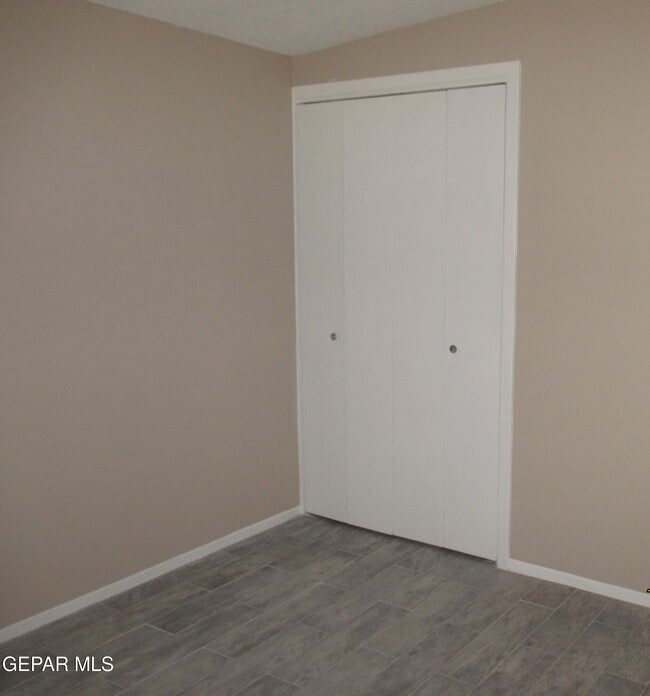 Building Photo - 128 Graphite Dr