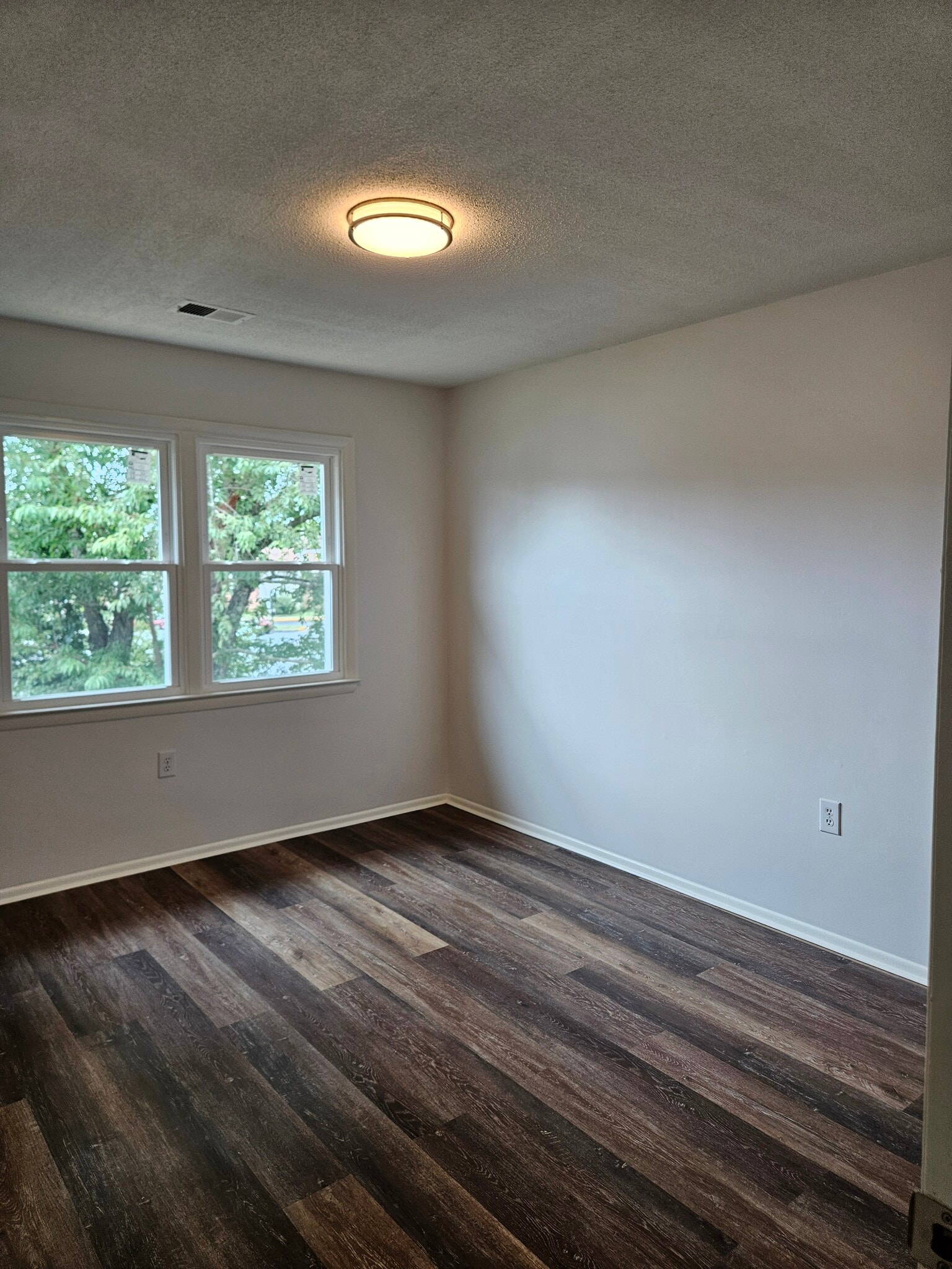 Building Photo - 6322 Bentham Ct