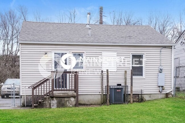 Building Photo - 2 Bedroom Pet-Friendly Home in Louisville,...