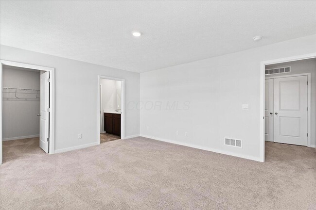 Building Photo - 1489 Jarry Ave