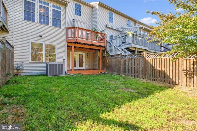 Building Photo - 2442 Rippling Brook Rd