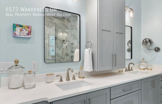 Building Photo - 6573 Wakefalls Dr