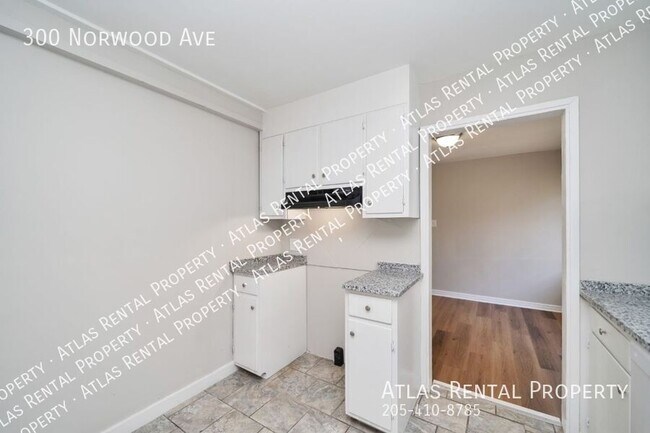 Building Photo - 300 Norwood Ave
