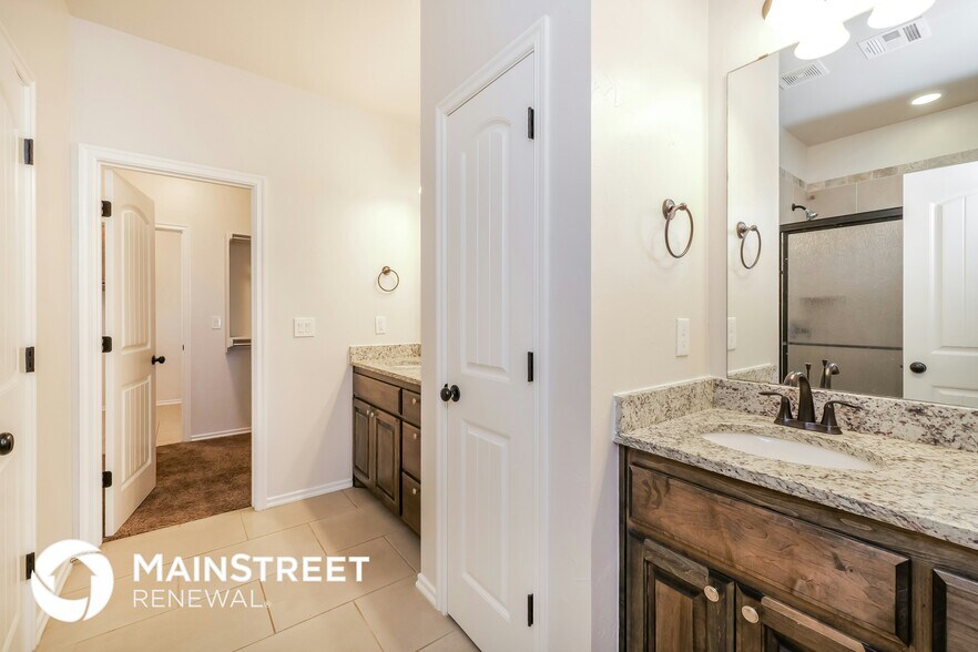 Building Photo - 8345 NW 137th St