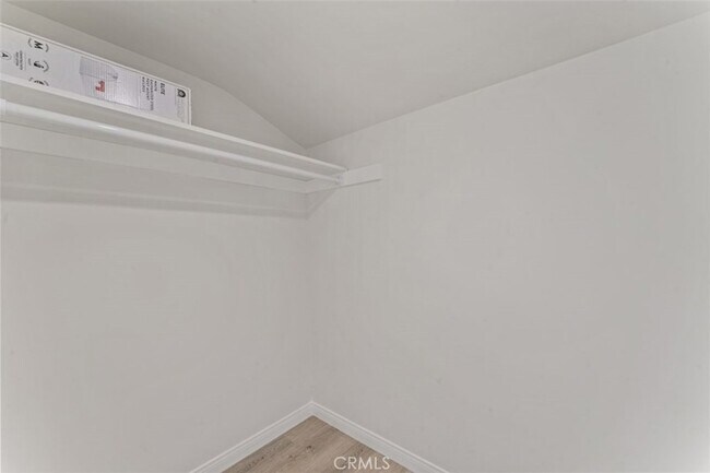 Building Photo - 14722 Strathern St