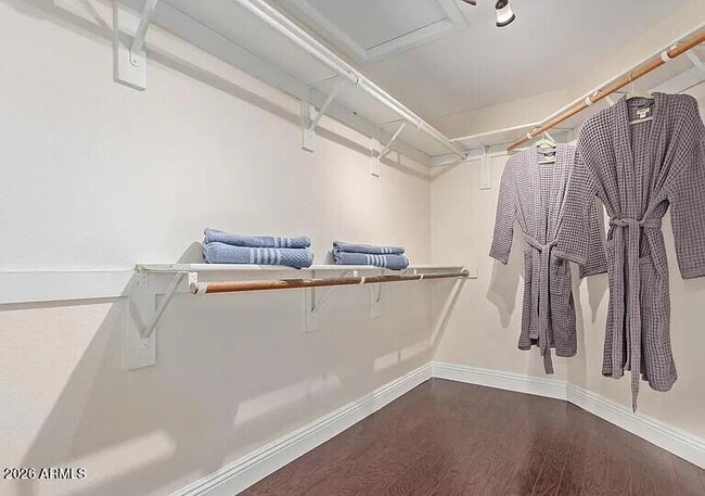 Building Photo - 12442 N 42nd Ave