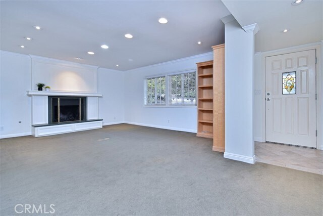 Building Photo - 15344 Greenleaf St