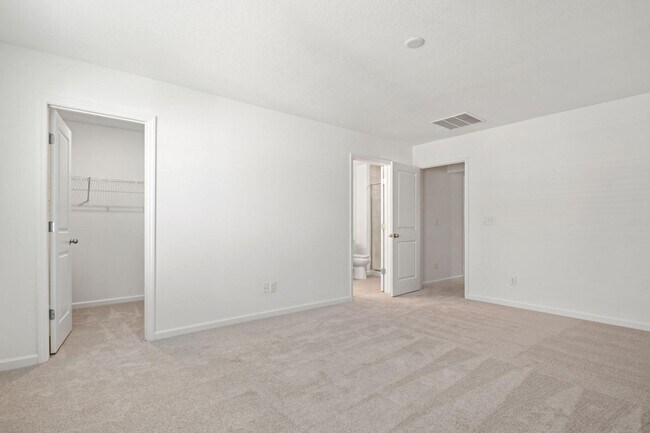 Building Photo - 3979 Whippoorwill Holler Ln