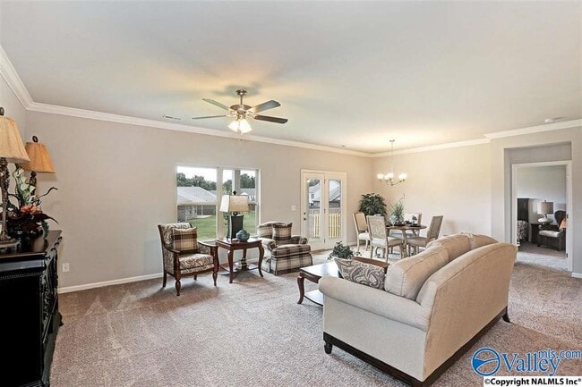 Building Photo - 325 Acorn Grove Ln SW