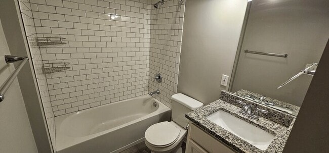 Building Photo - 1850 W 48th St