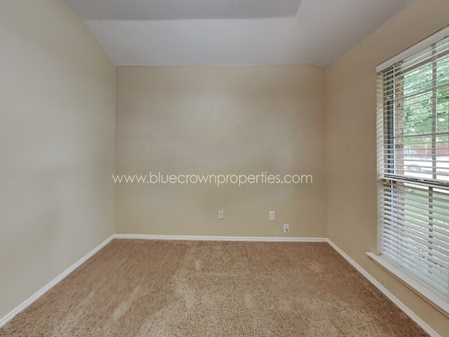 Building Photo - 11364 Lockshire Dr