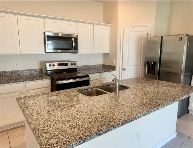 Building Photo - 2257 Litchfield Lp