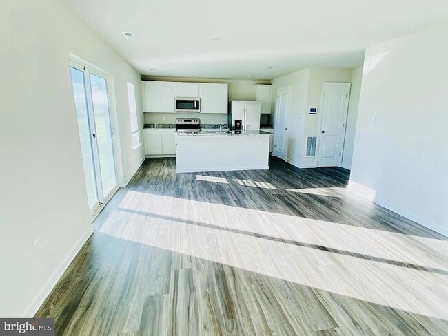 Building Photo - 15 Smokehouse Rd