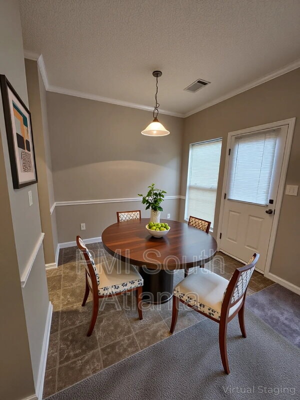 Building Photo - 176 Shenandoah Dr