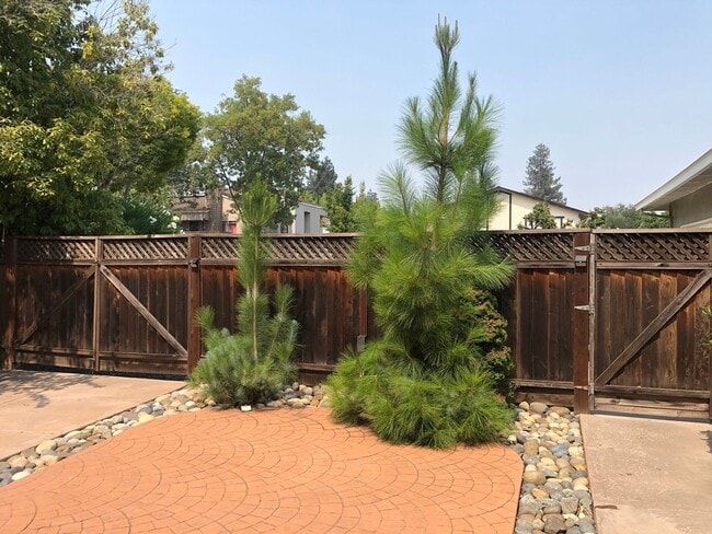 Building Photo - Sunnyvale Home Coming Soon in Cupertino Sc...
