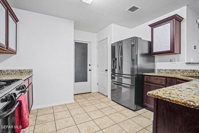 Building Photo - 7045 Eagle Nest Ct