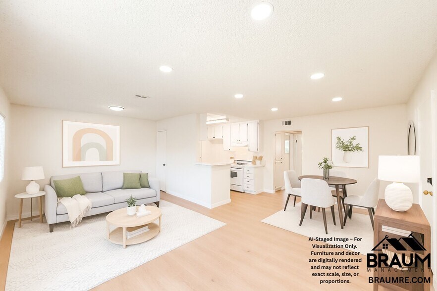 Primary Photo - 14801 Delano St