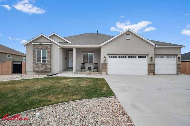 Building Photo - Modern 5 Bedroom Home in Cedar City!